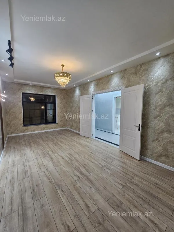 Satılır 5 otaqlı həyət evi 190 m²