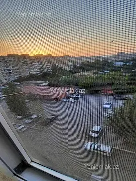 Satılır 5 otaqlı köhnə tikili 120 m²
