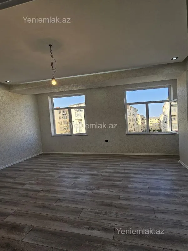 Satılır 2 otaqlı yeni tikili 75 m²