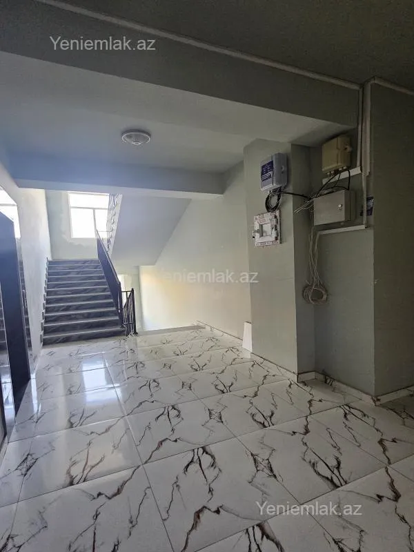 Satılır 2 otaqlı yeni tikili 75 m²