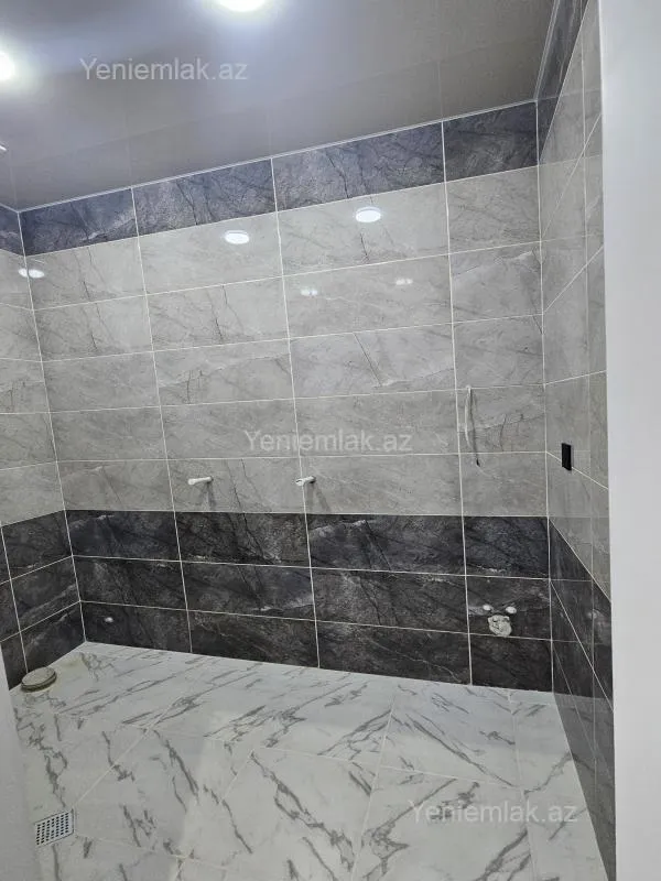 Satılır 2 otaqlı yeni tikili 75 m²