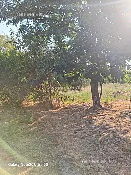 Satılır 5 otaqlı həyət evi 100 m²