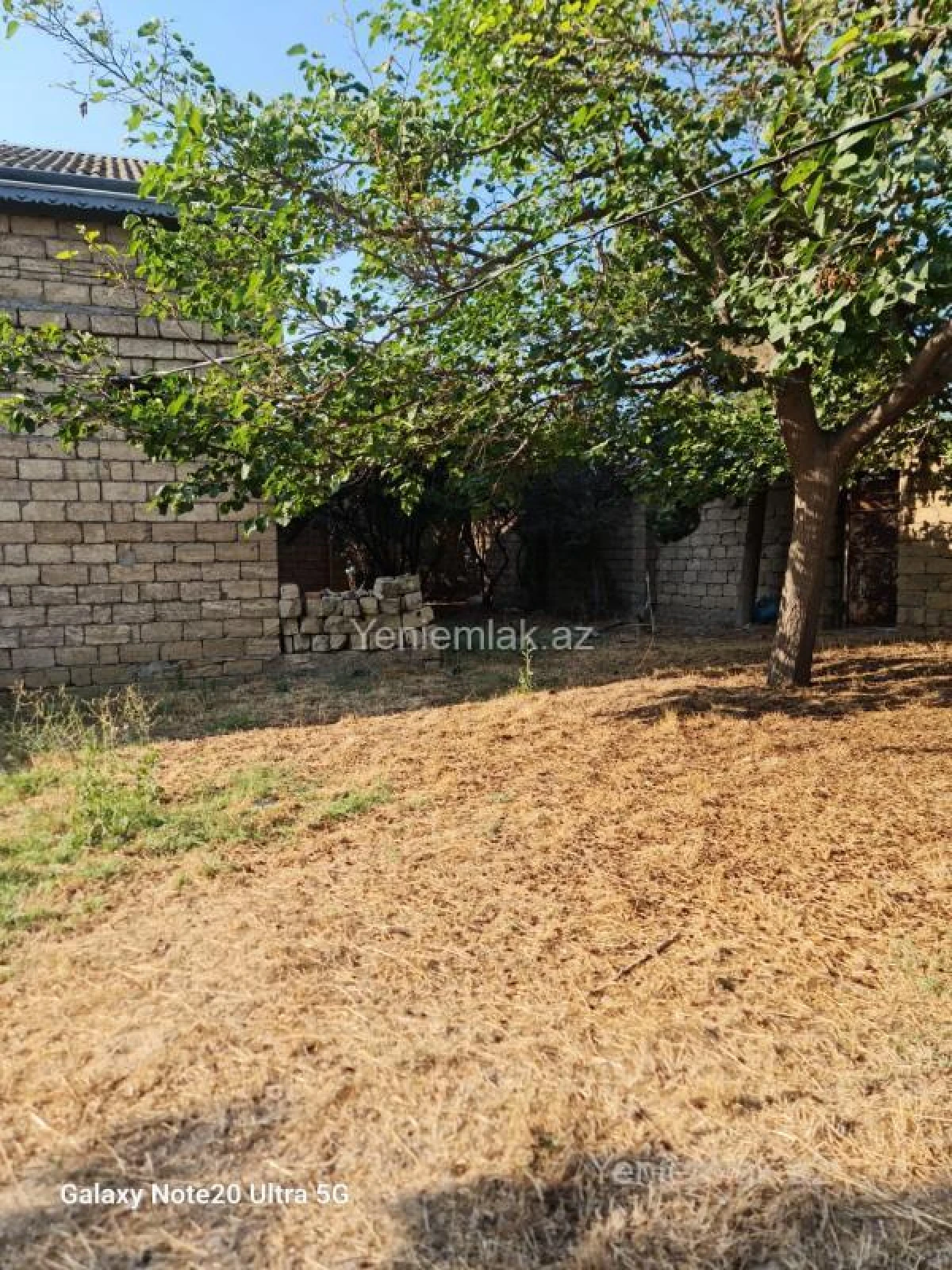 Satılır 5 otaqlı həyət evi 100 m²