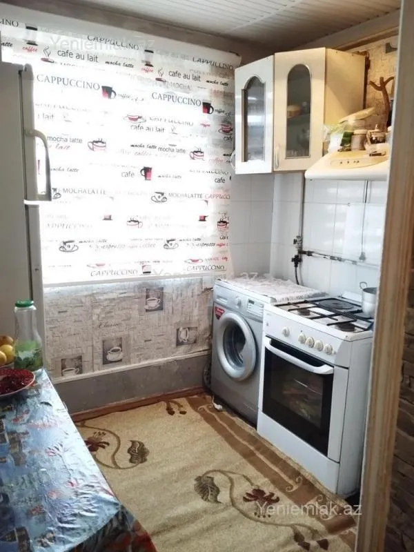 Satılır 2 otaqlı köhnə tikili 46 m²