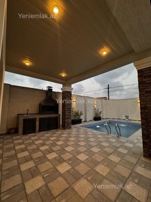 Satılır 4 otaqlı həyət evi 200 m²