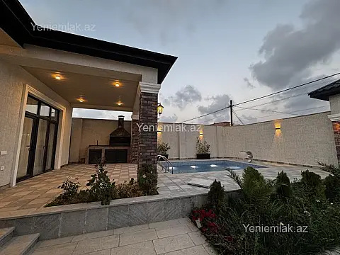 Satılır 4 otaqlı həyət evi 200 m²