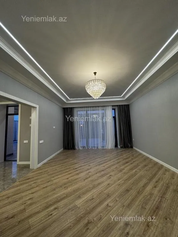 Satılır 4 otaqlı həyət evi 200 m²