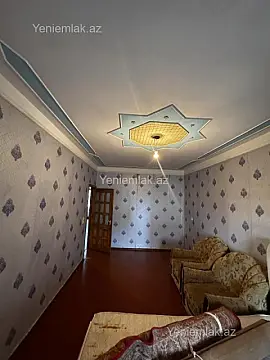 Satılır 3 otaqlı köhnə tikili 75 m²