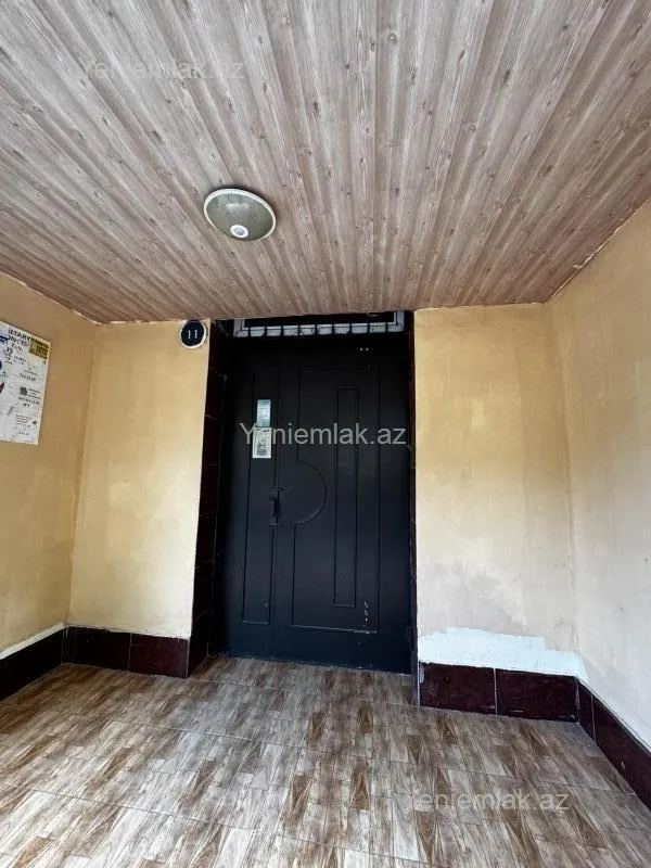 Satılır 3 otaqlı köhnə tikili 75 m²