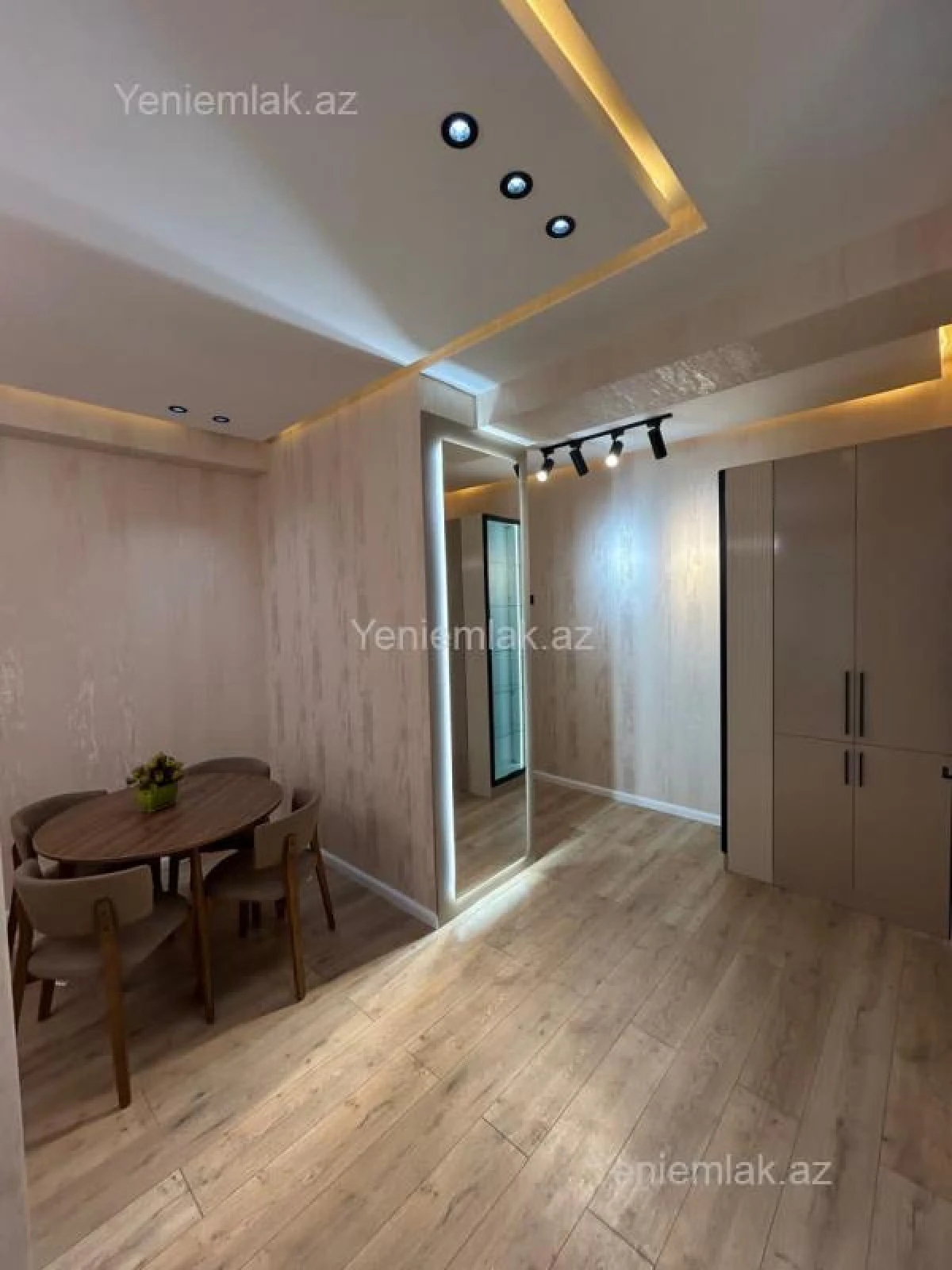 Satılır 1 otaqlı yeni tikili 60 m²