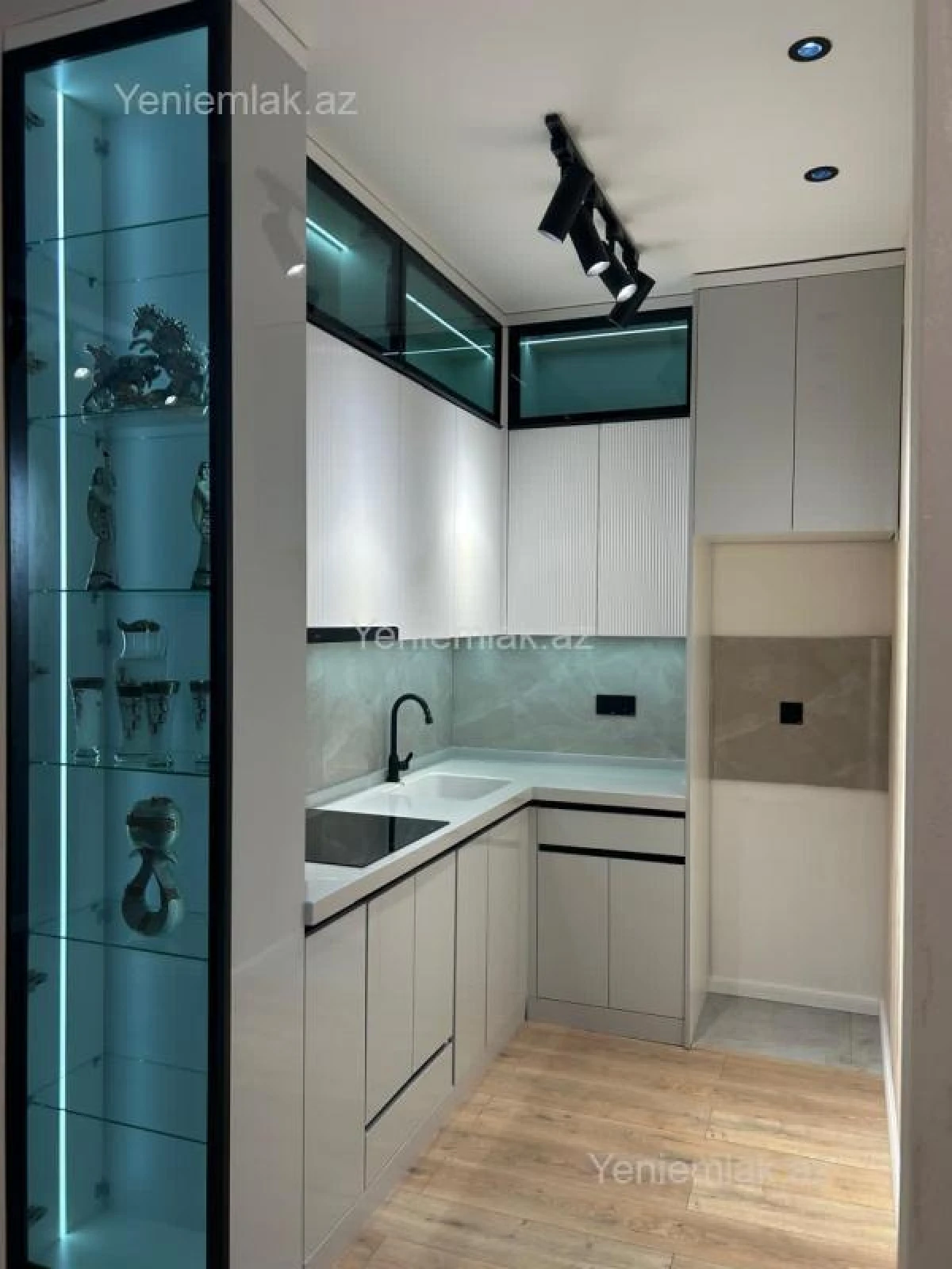 Satılır 1 otaqlı yeni tikili 60 m²