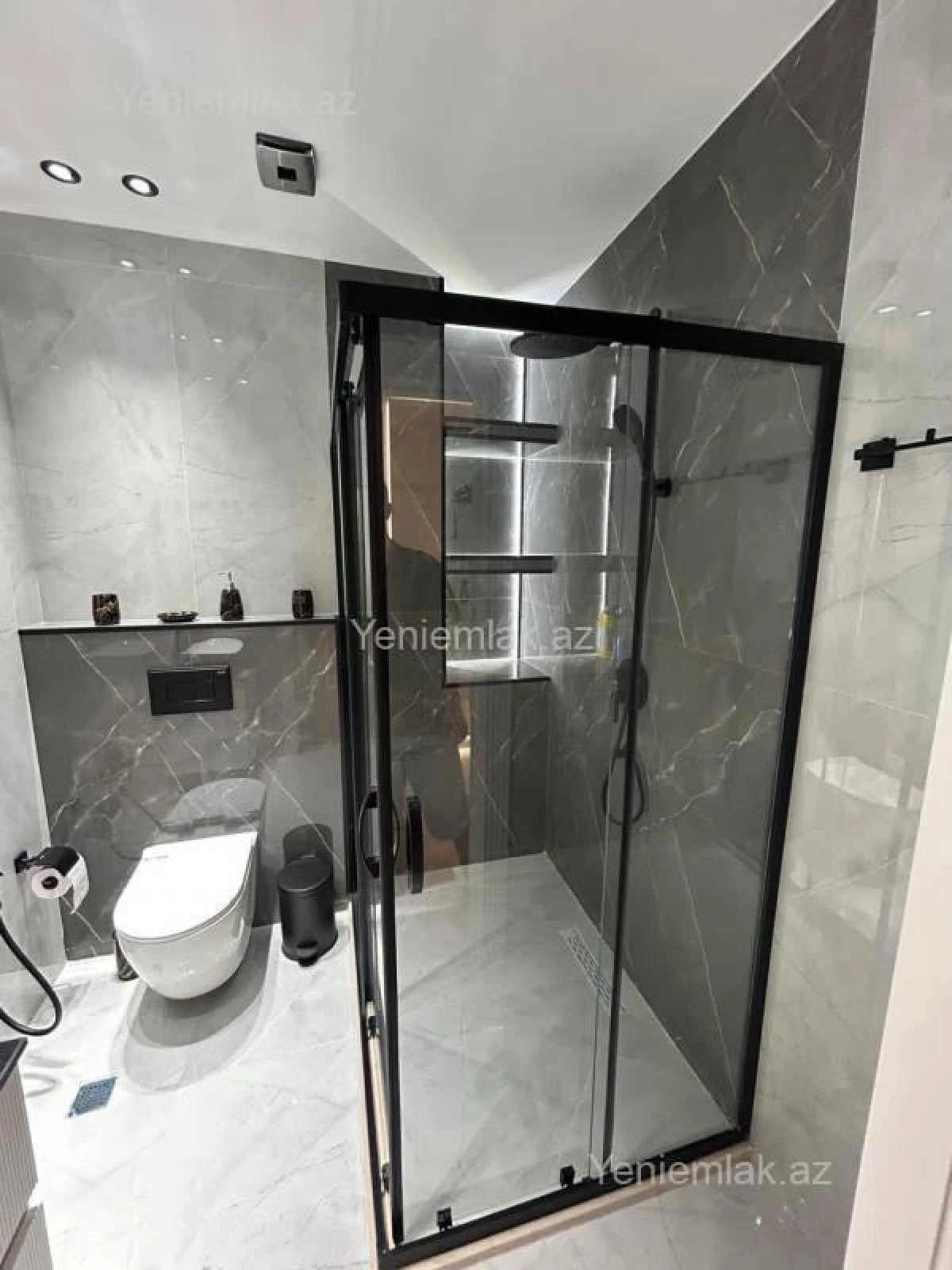 Satılır 1 otaqlı yeni tikili 60 m²