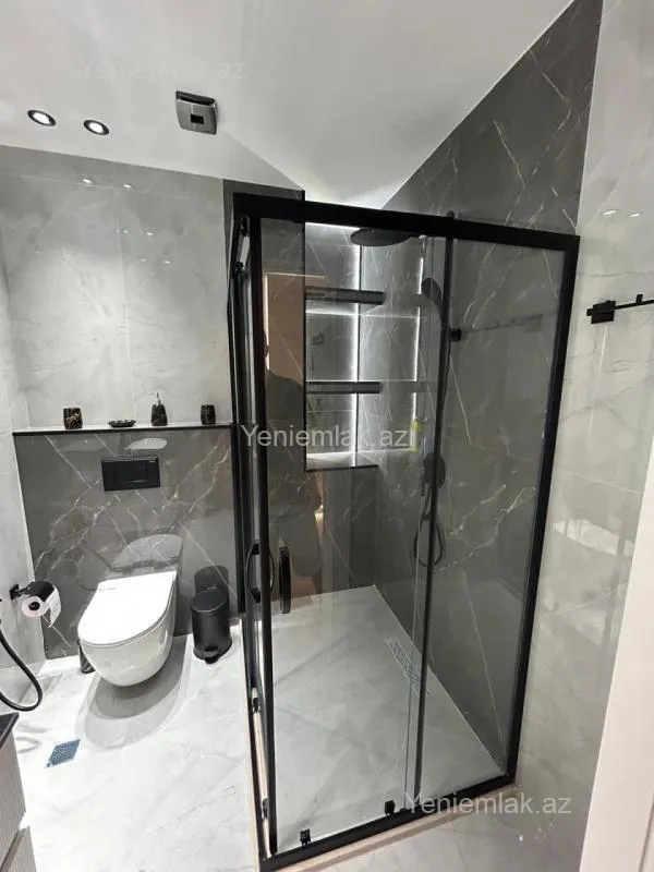 Satılır 1 otaqlı yeni tikili 60 m²