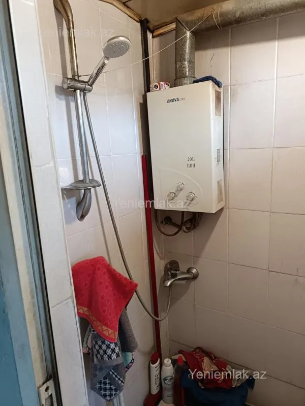 Satılır 1 otaqlı köhnə tikili 22 m²