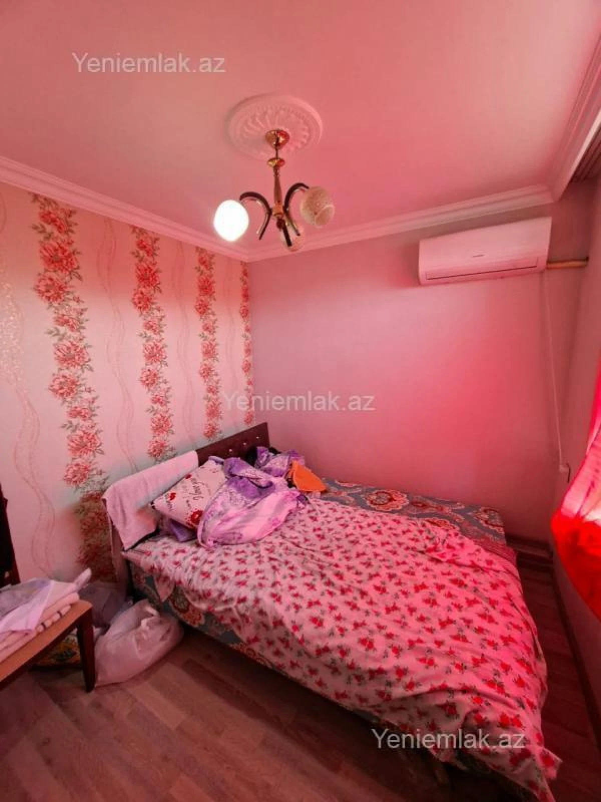 Satılır 2 otaqlı köhnə tikili 35 m²