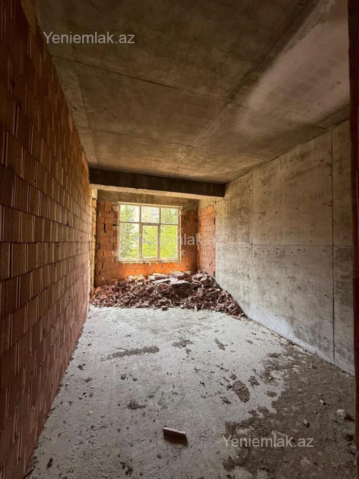 Satılır 2 otaqlı yeni tikili 78 m²