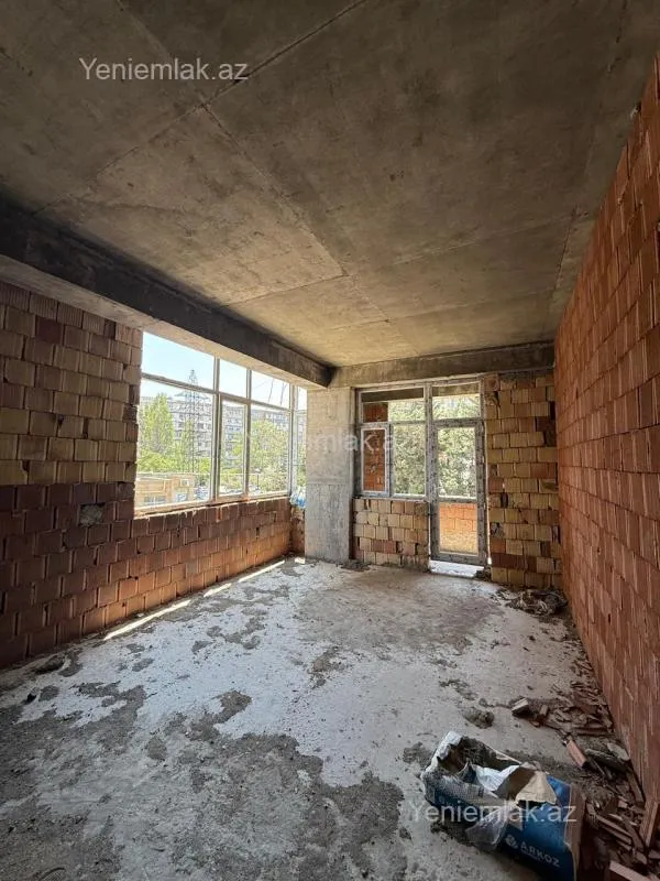 Satılır 2 otaqlı yeni tikili 78 m²