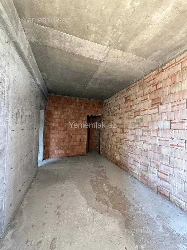 Satılır 2 otaqlı yeni tikili 78 m²