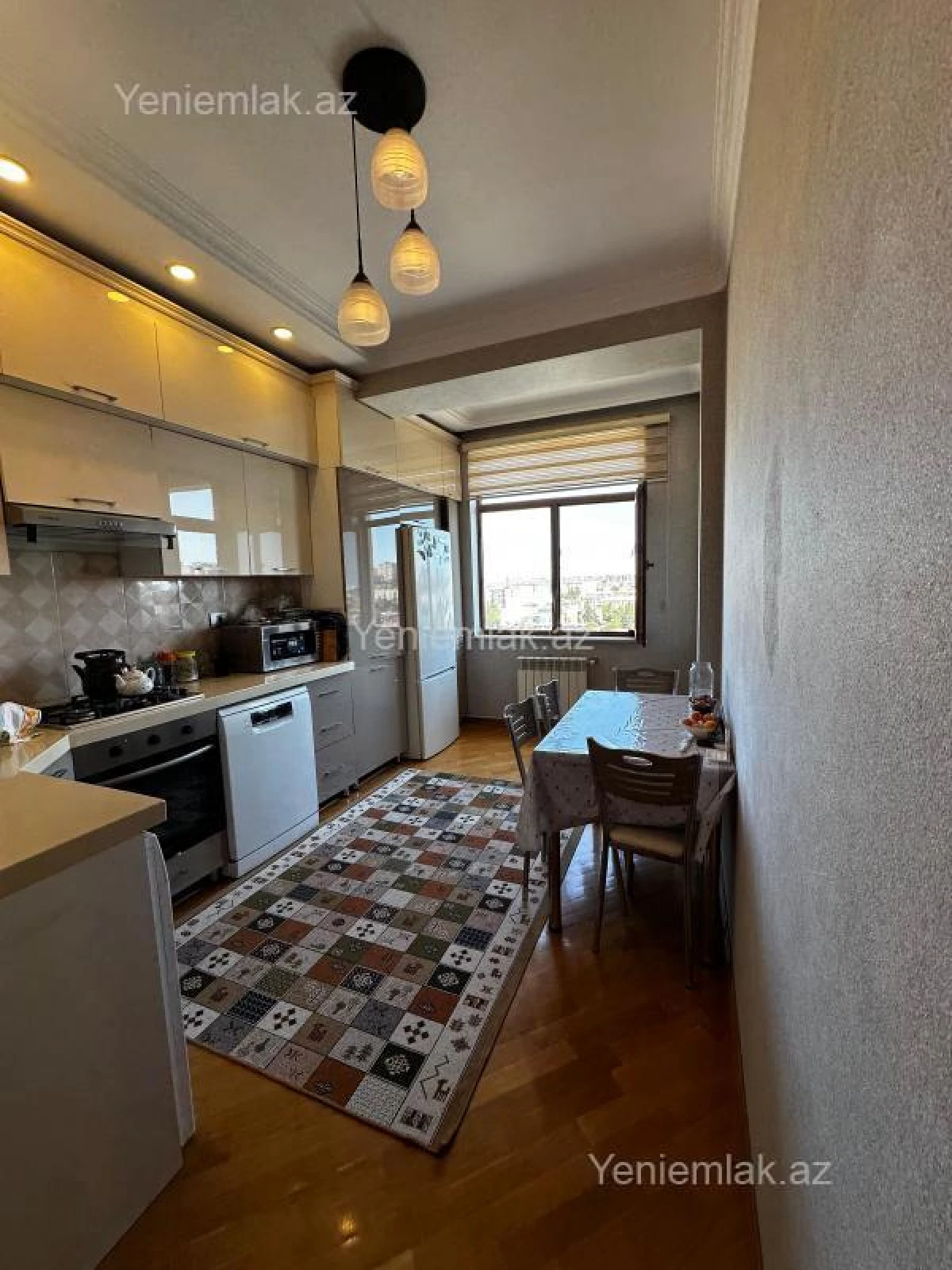 Satılır 3 otaqlı yeni tikili 100 m²