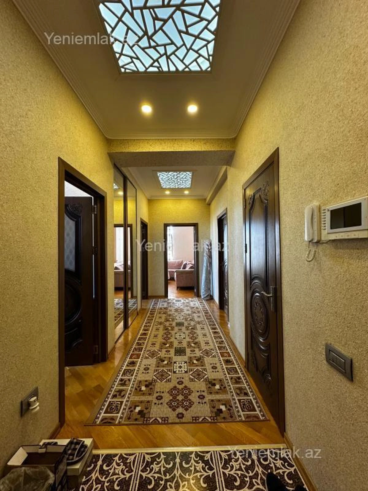 Satılır 3 otaqlı yeni tikili 100 m²