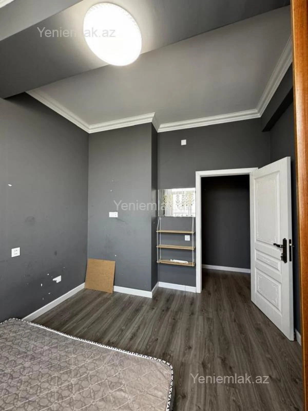 Satılır 2 otaqlı yeni tikili 50 m²