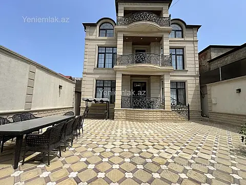 Satılır 6 otaqlı həyət evi 360 m²