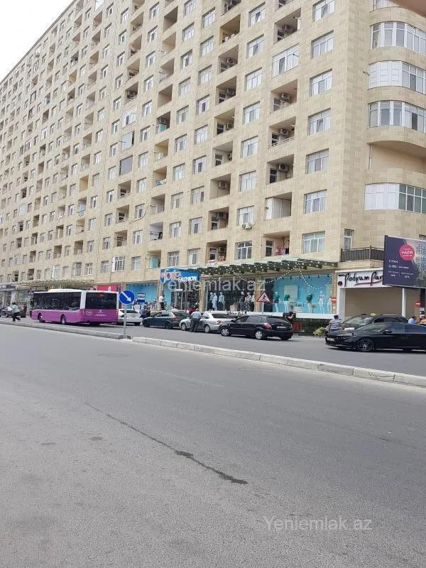 Satılır 2 otaqlı yeni tikili 93 m²