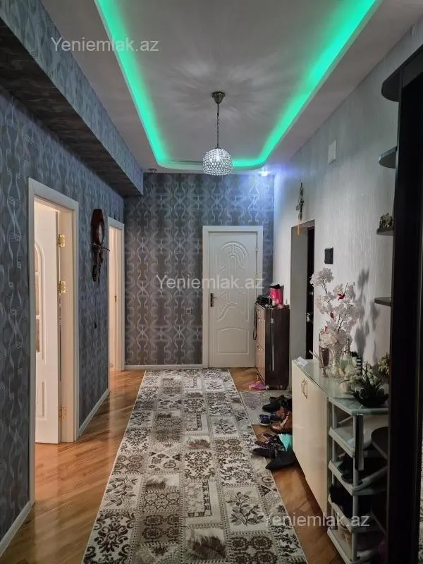 Satılır 2 otaqlı yeni tikili 93 m²