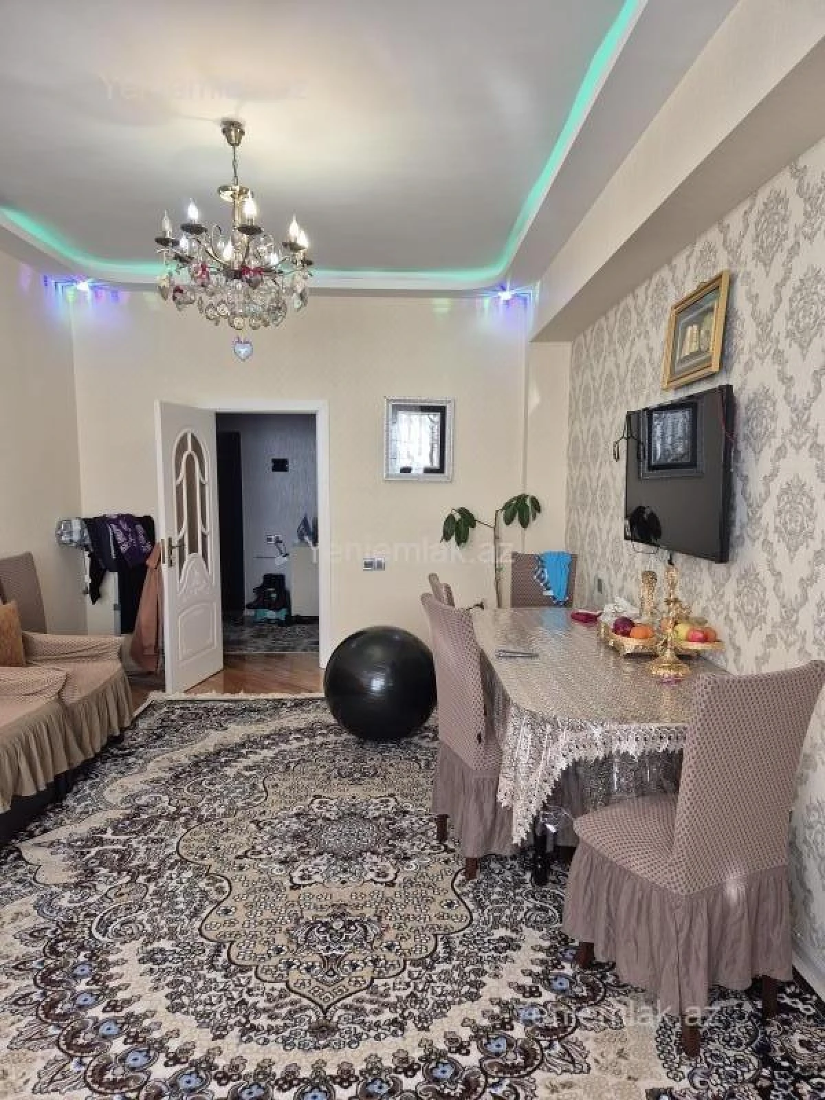 Satılır 2 otaqlı yeni tikili 93 m²