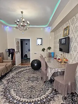 Satılır 2 otaqlı yeni tikili 93 m²