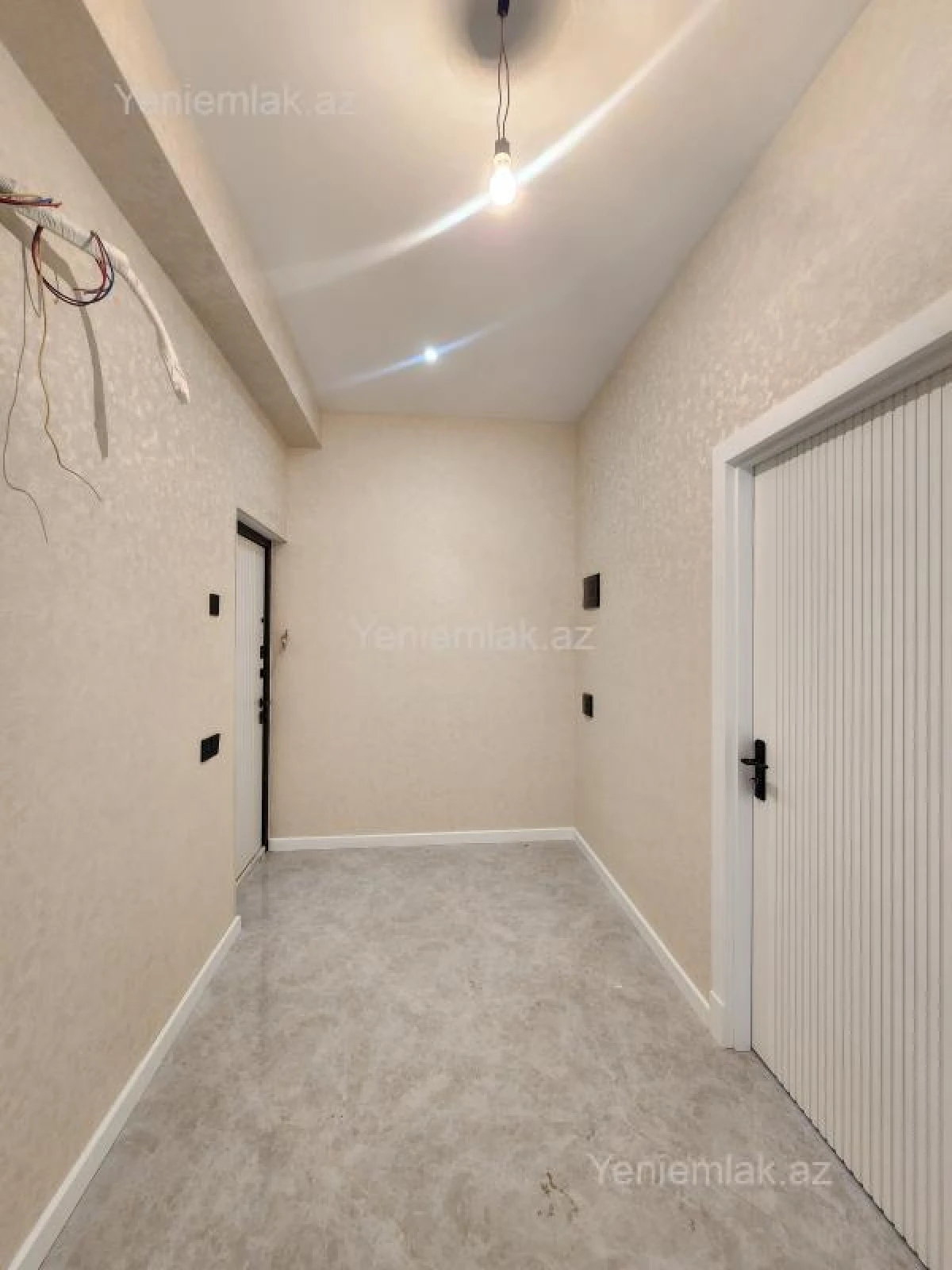 Satılır 2 otaqlı yeni tikili 78 m²