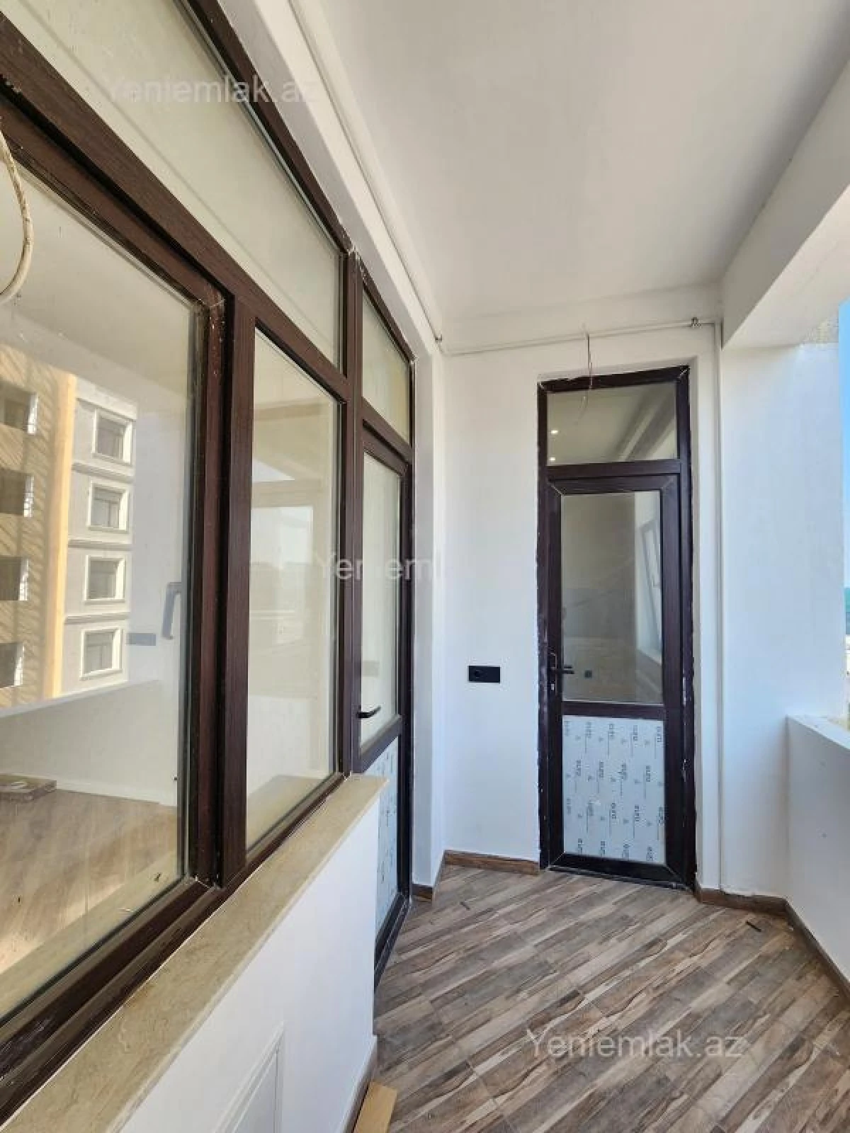 Satılır 2 otaqlı yeni tikili 78 m²