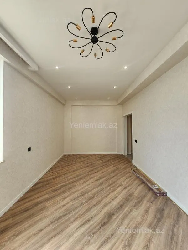 Satılır 2 otaqlı yeni tikili 78 m²