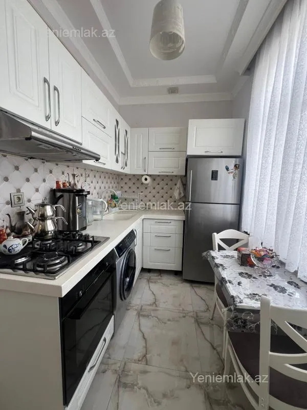 Satılır 2 otaqlı yeni tikili 50 m²