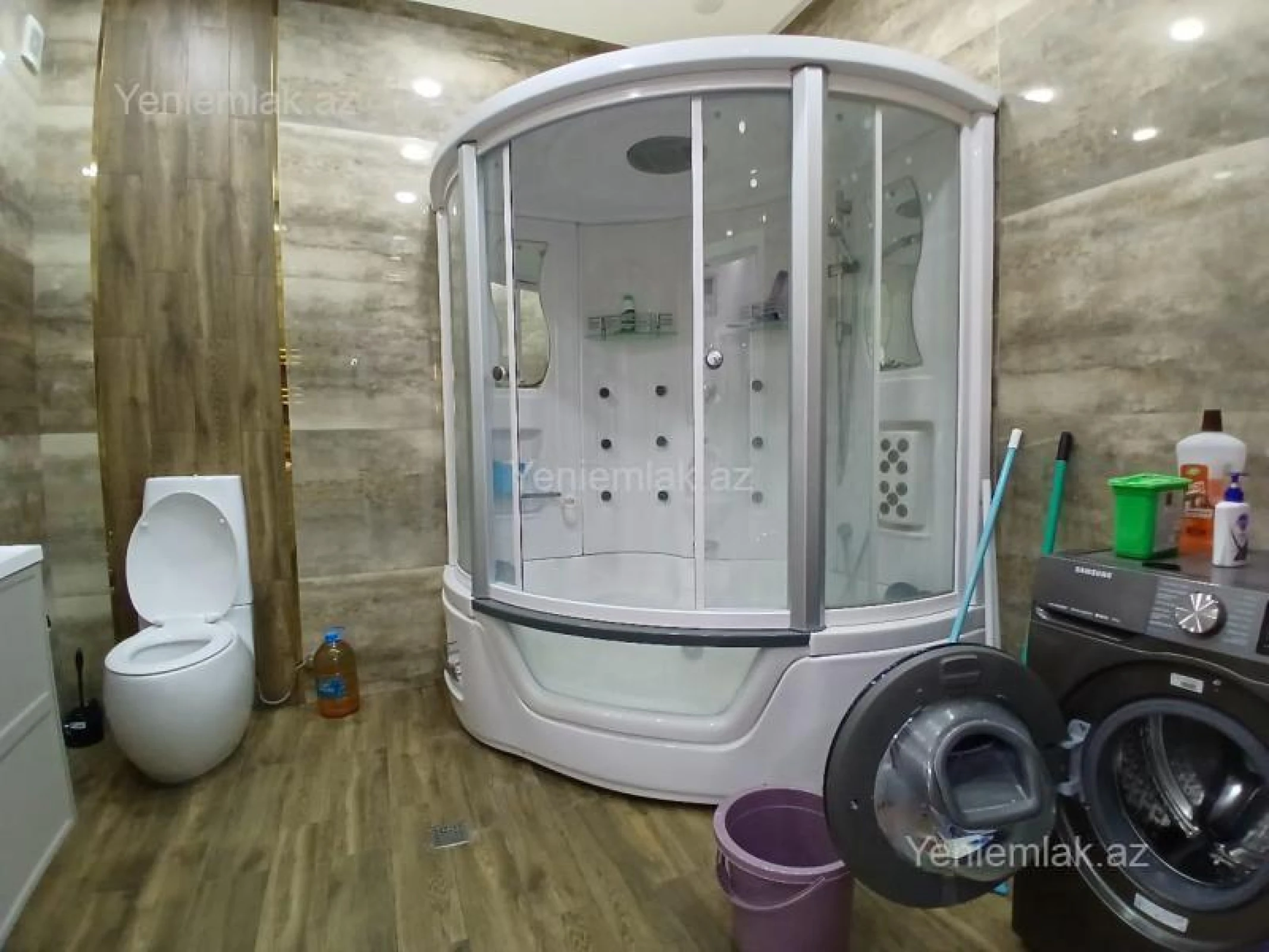 Satılır 4 otaqlı yeni tikili 240 m²