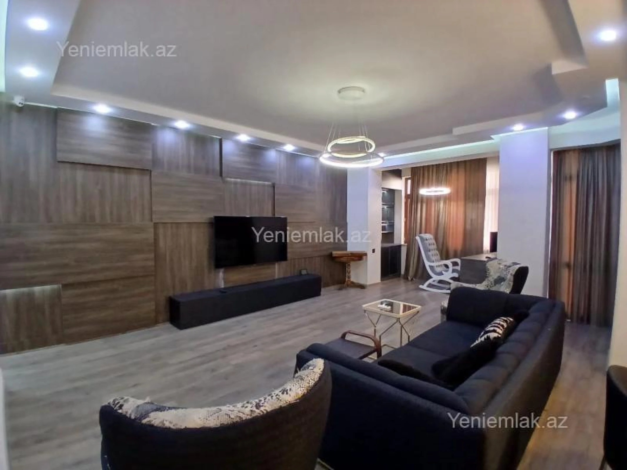 Satılır 4 otaqlı yeni tikili 240 m²