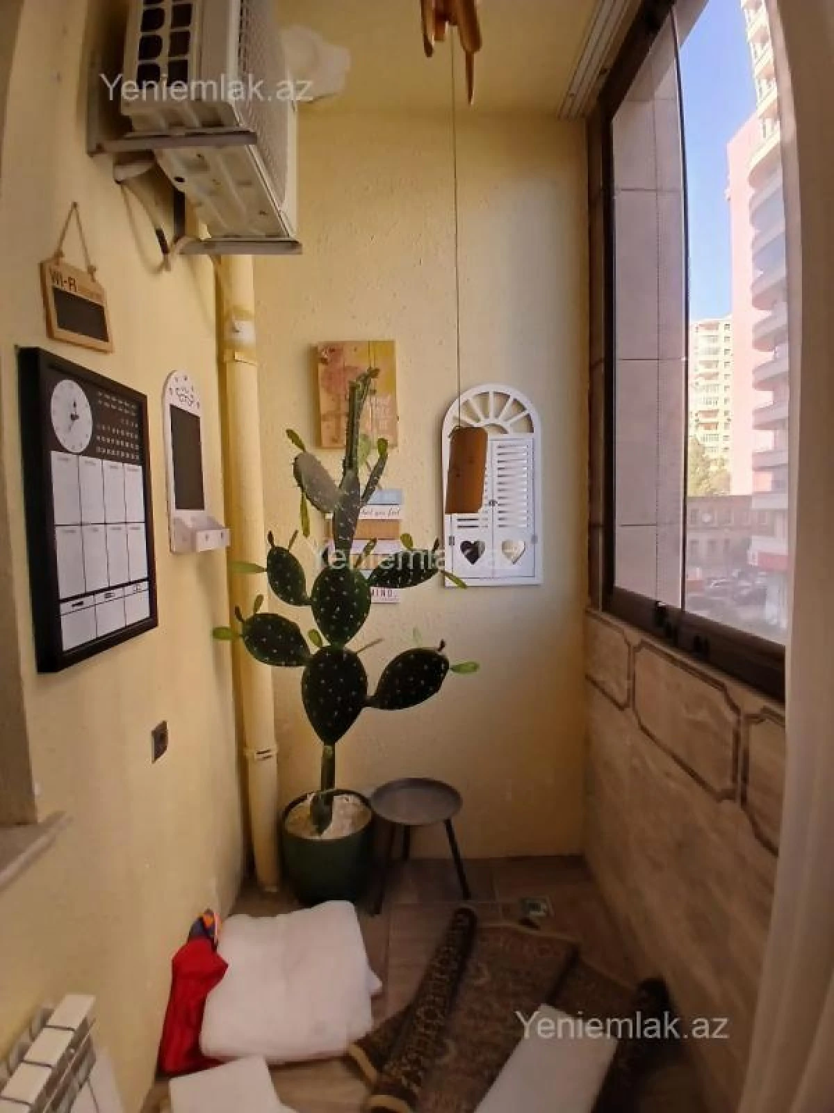 Satılır 4 otaqlı yeni tikili 240 m²