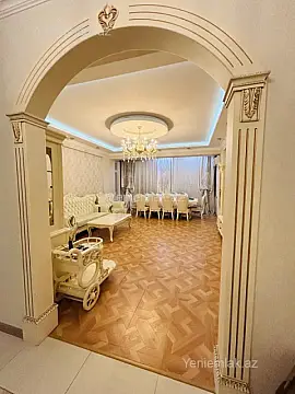 Satılır 3 otaqlı yeni tikili 135 m²