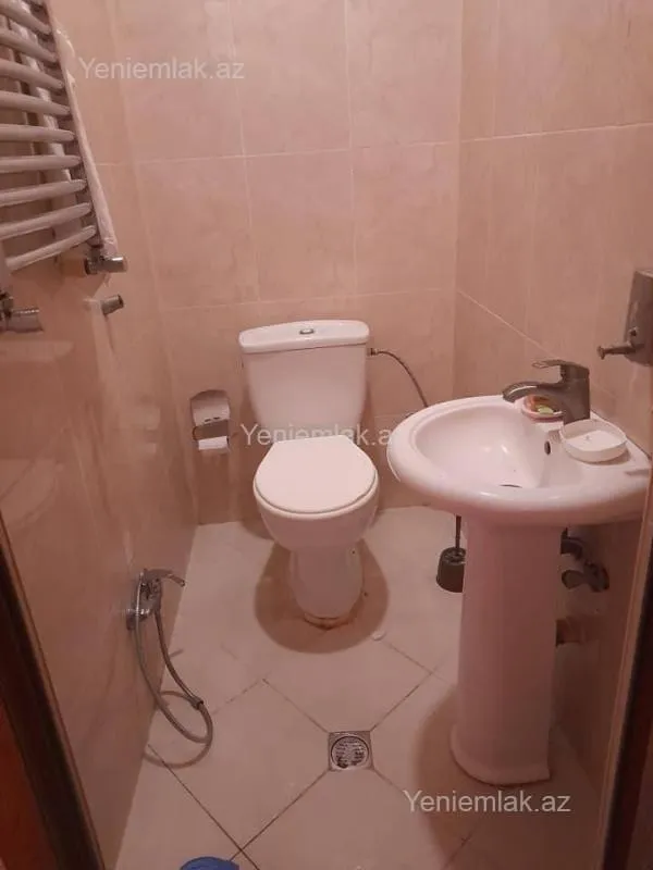 Satılır 3 otaqlı yeni tikili 126.2 m²