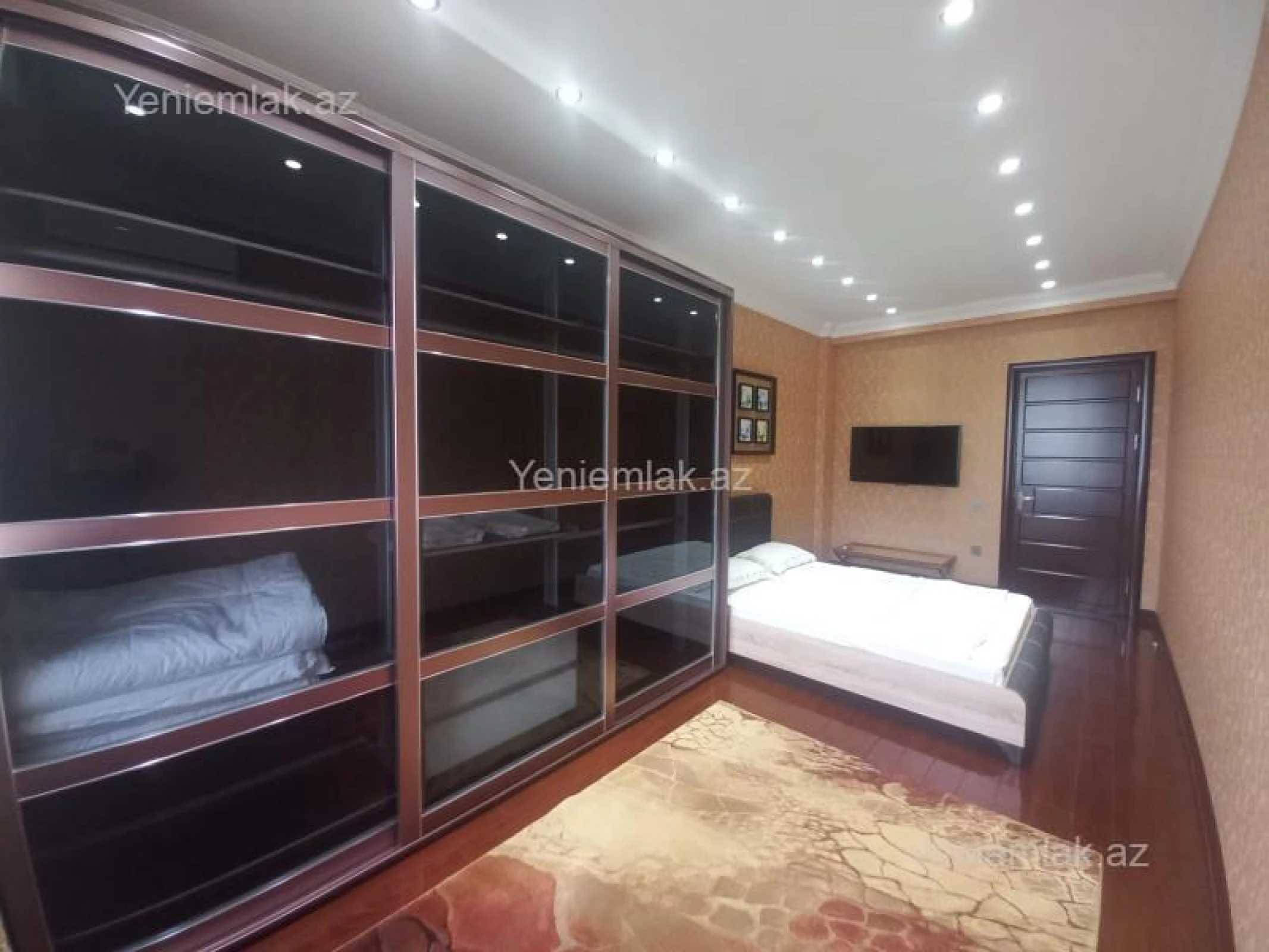 Satılır 4 otaqlı yeni tikili 172 m²