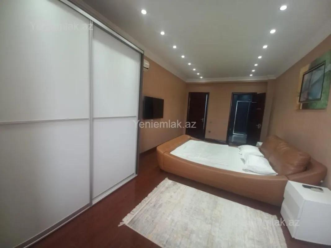 Satılır 4 otaqlı yeni tikili 172 m²