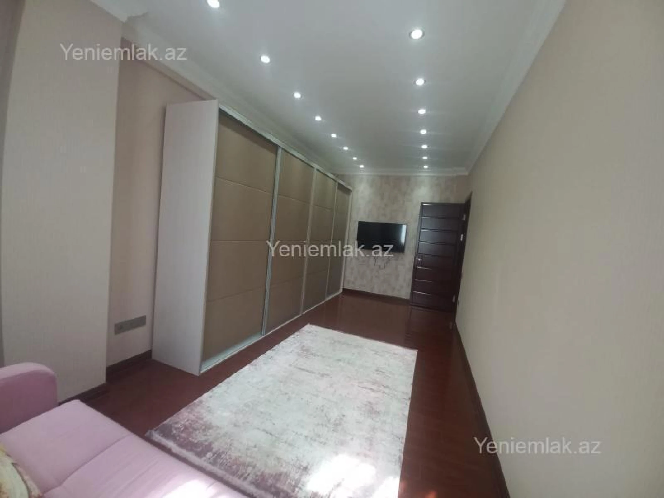 Satılır 4 otaqlı yeni tikili 172 m²