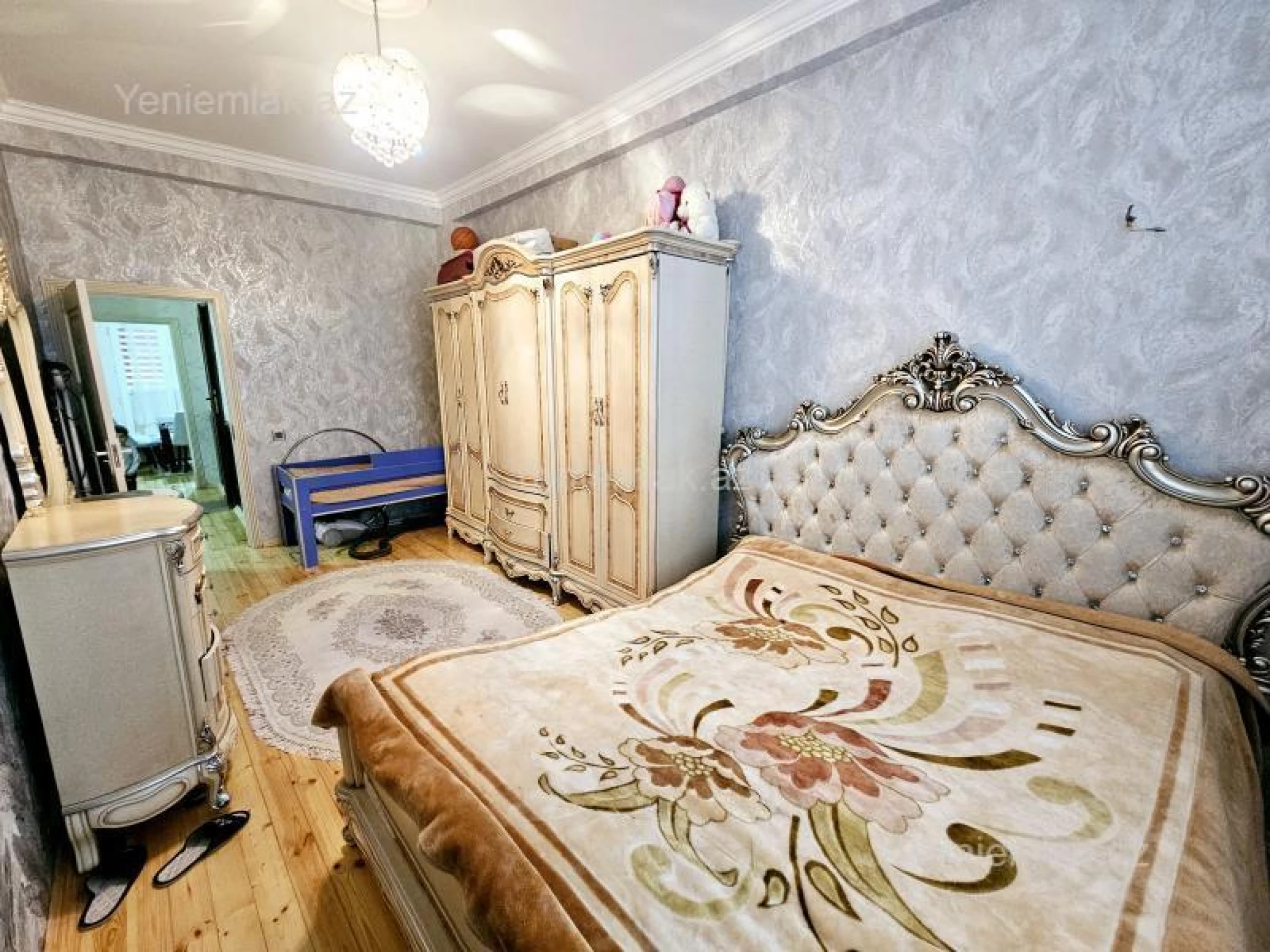 Satılır 2 otaqlı yeni tikili 70 m²