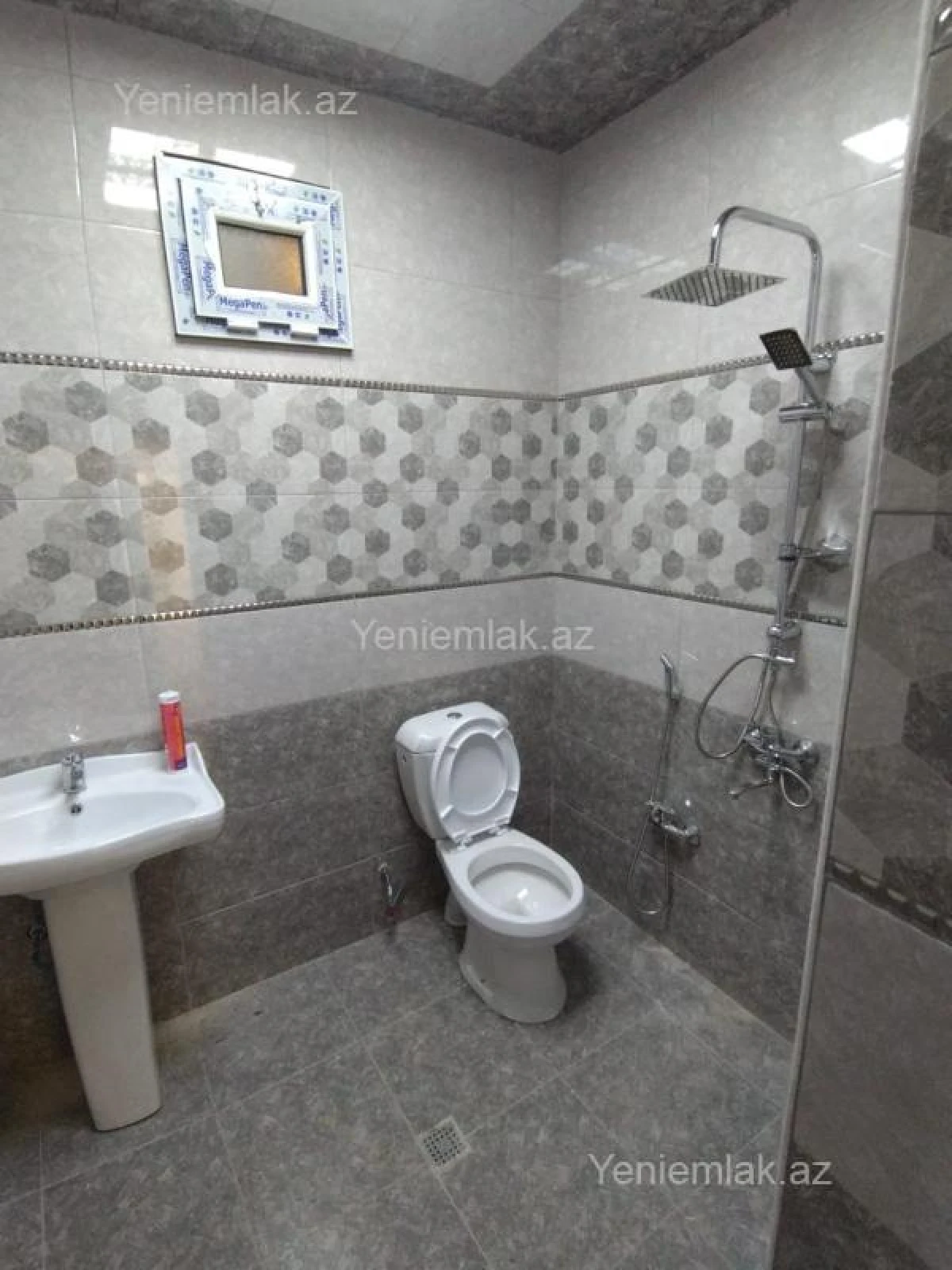 Satılır 3 otaqlı həyət evi 80 m²