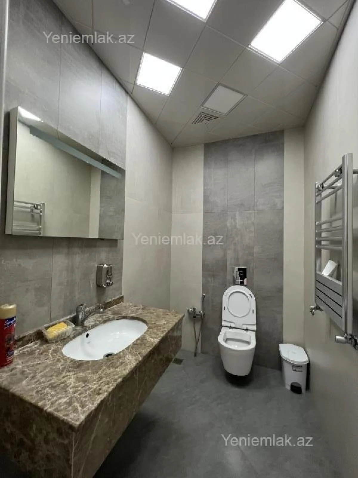 Satılır 3 otaqlı yeni tikili 145 m²