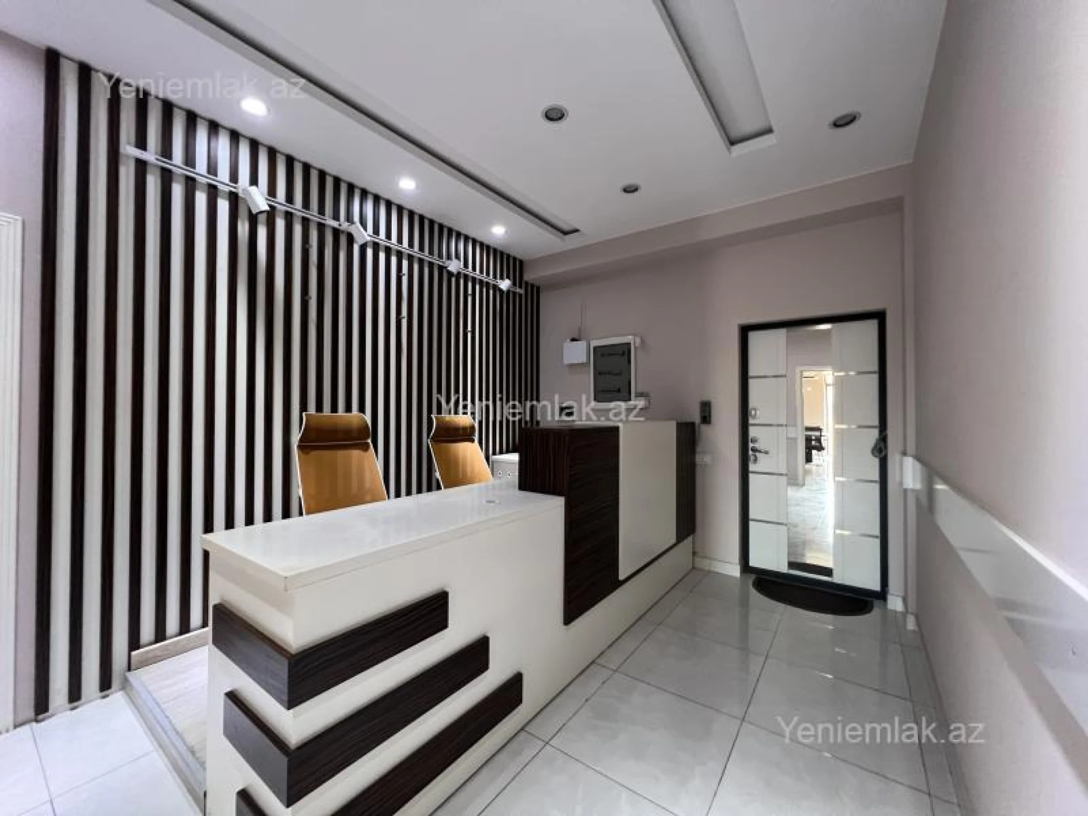Satılır 3 otaqlı yeni tikili 145 m²