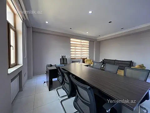 Satılır 3 otaqlı yeni tikili 145 m²