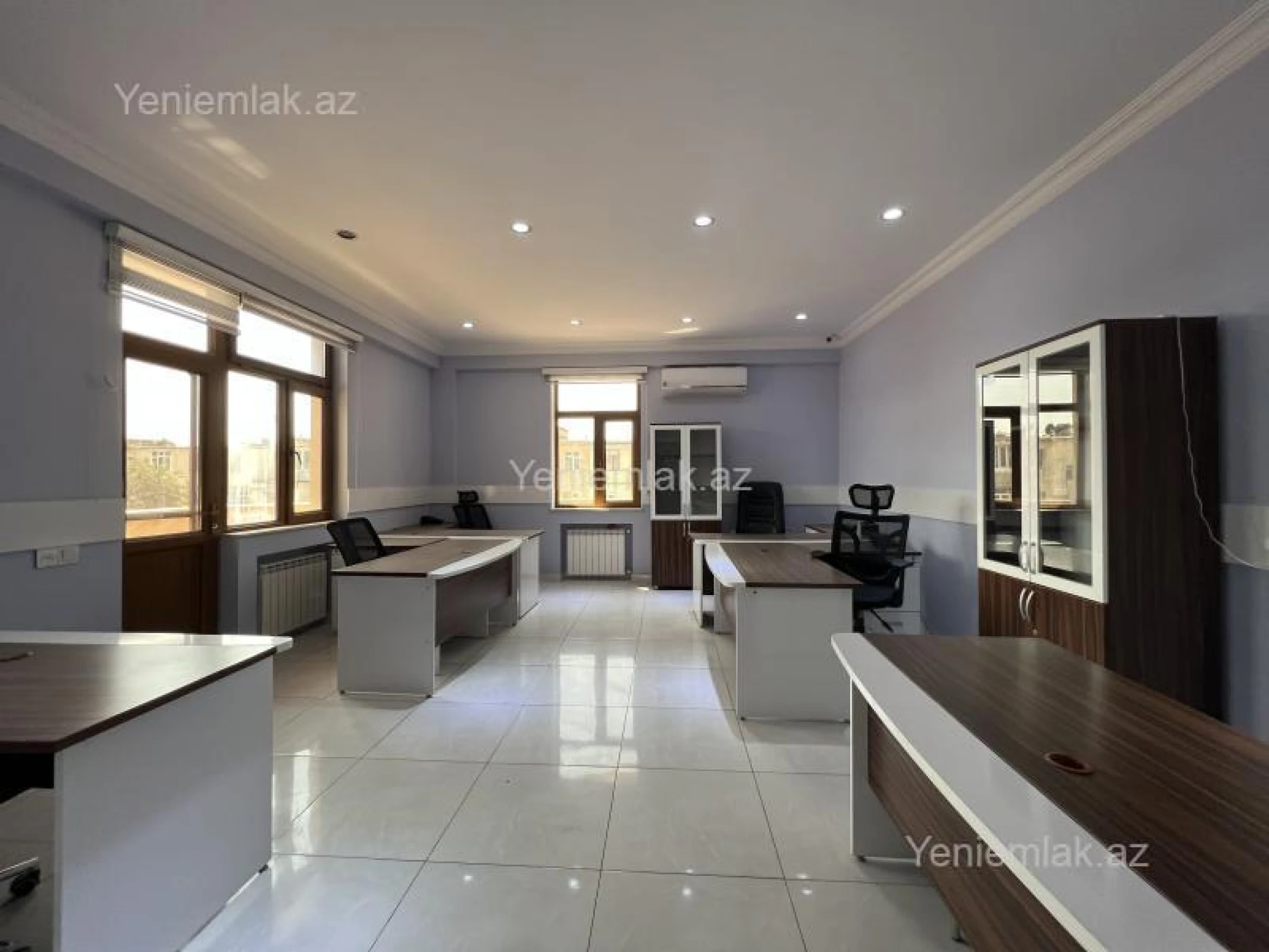 Satılır 3 otaqlı yeni tikili 145 m²