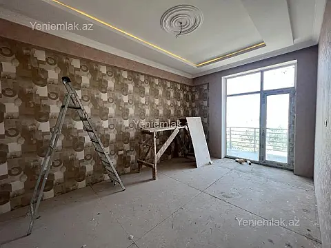 Satılır 4 otaqlı yeni tikili 185 m²