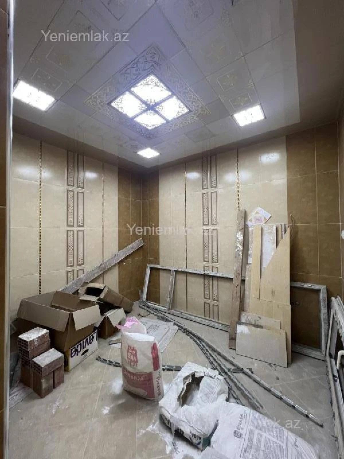 Satılır 4 otaqlı yeni tikili 185 m²